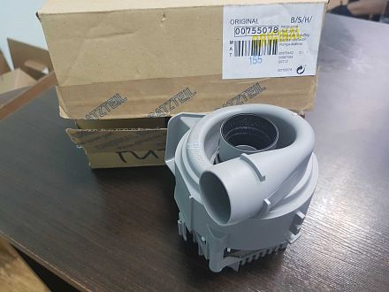 Насос для ПММ  BOSCH, SIEMENS в сборе с ТЭНом 755078 MTR508BO